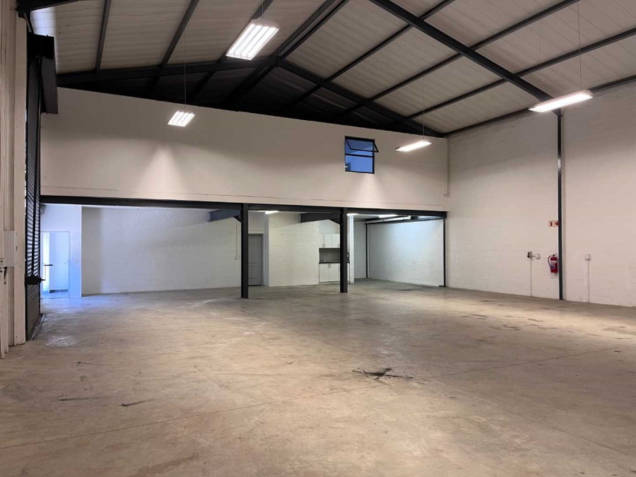 To Let commercial Property for Rent in Rivergate Western Cape